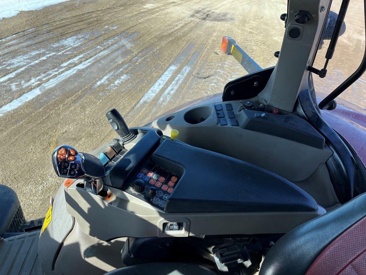 2018 Case IH Puma 185 Tractor