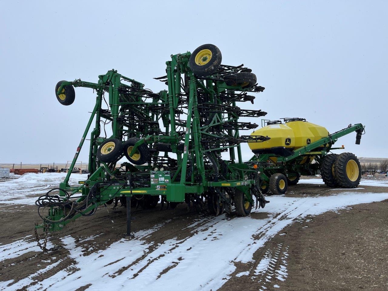 2012 John Deere 1870 56'12" w/ 1910-430 Air Drill