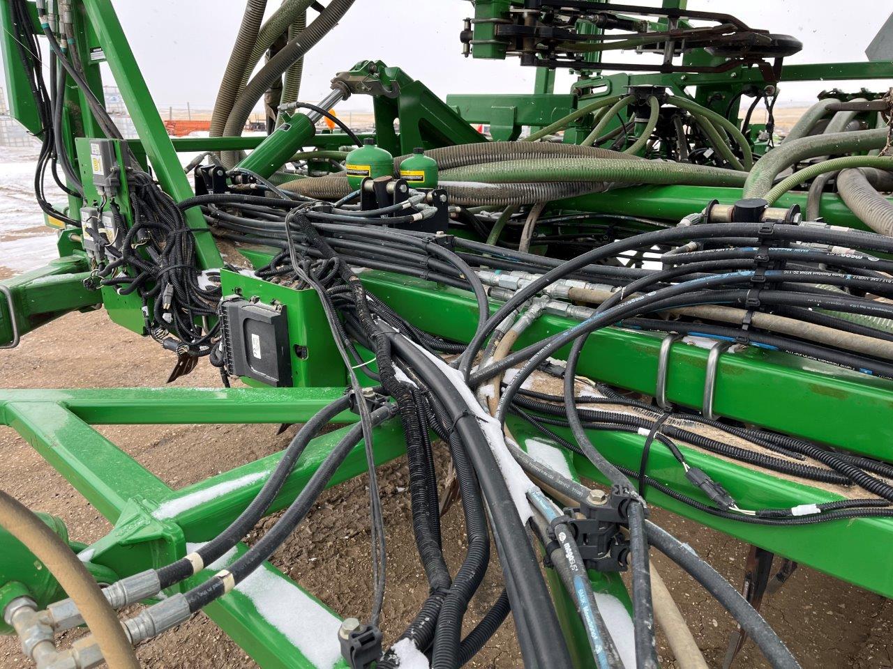 2012 John Deere 1870 56'12" w/ 1910-430 Air Drill