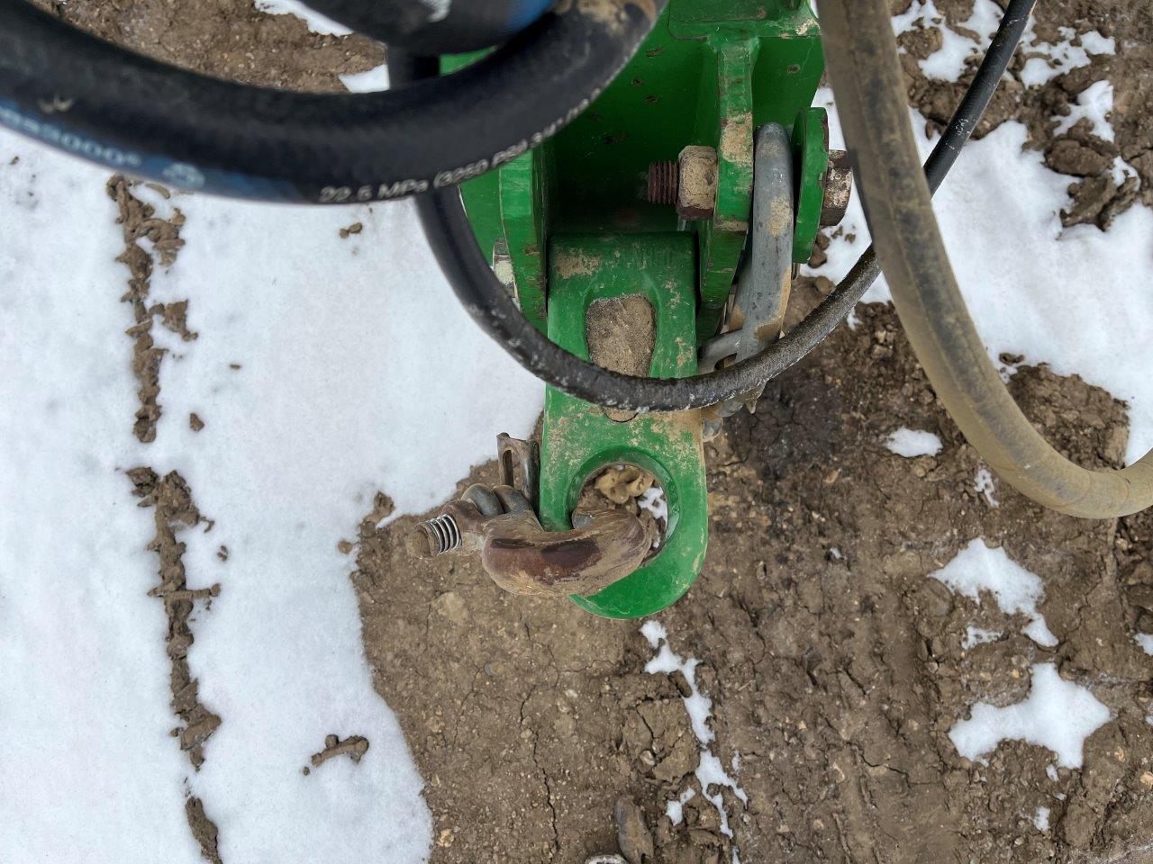 2012 John Deere 1870 56'12" w/ 1910-430 Air Drill