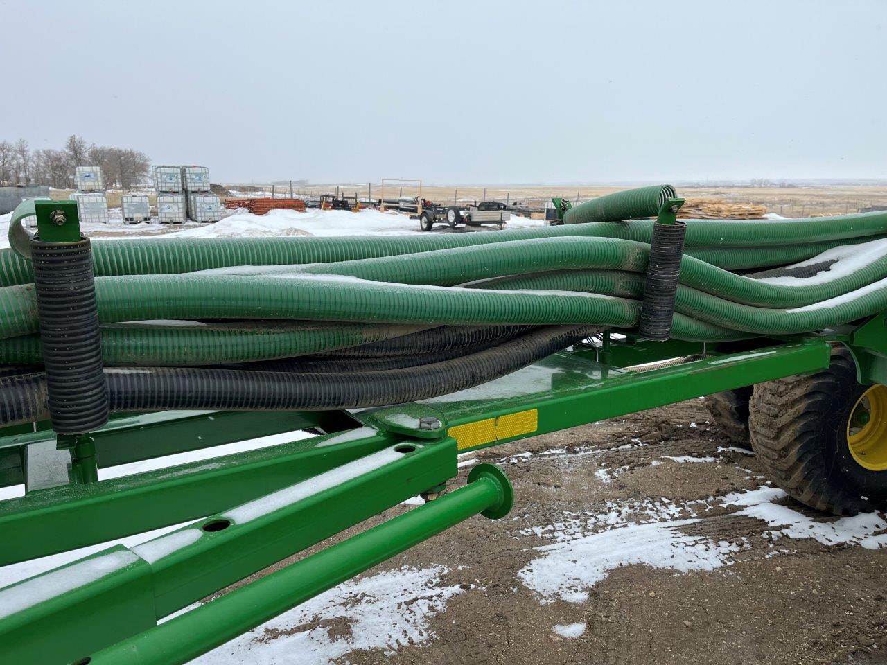 2012 John Deere 1870 56'12" w/ 1910-430 Air Drill