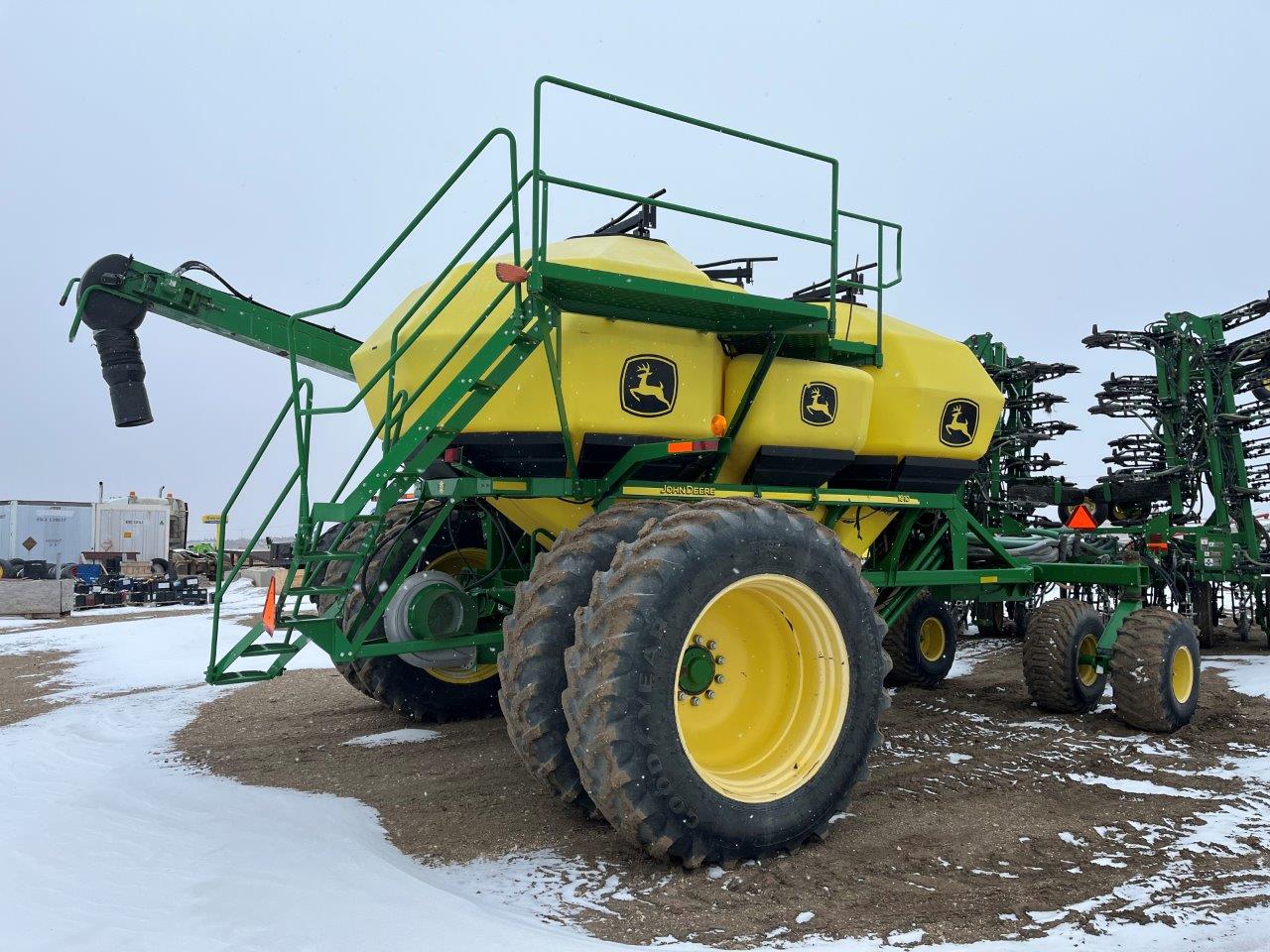 2012 John Deere 1870 56'12" w/ 1910-430 Air Drill