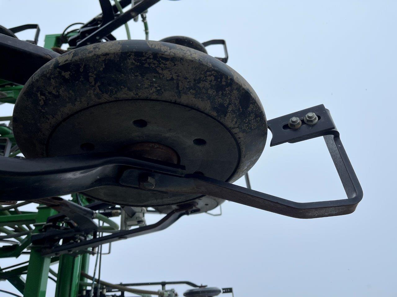 2012 John Deere 1870 56'12" w/ 1910-430 Air Drill