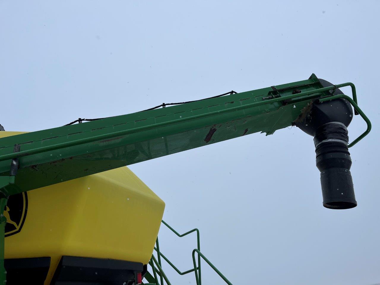 2012 John Deere 1870 56'12" w/ 1910-430 Air Drill