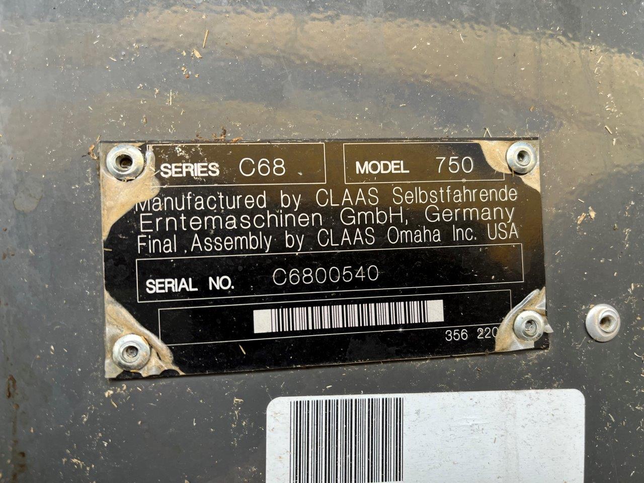2015 CLAAS 750TT Combine