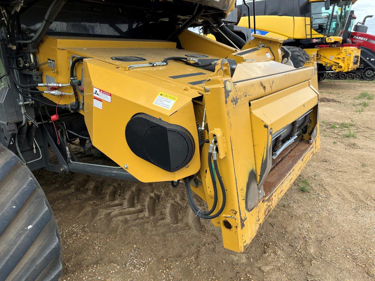 2015 CLAAS 750TT Combine