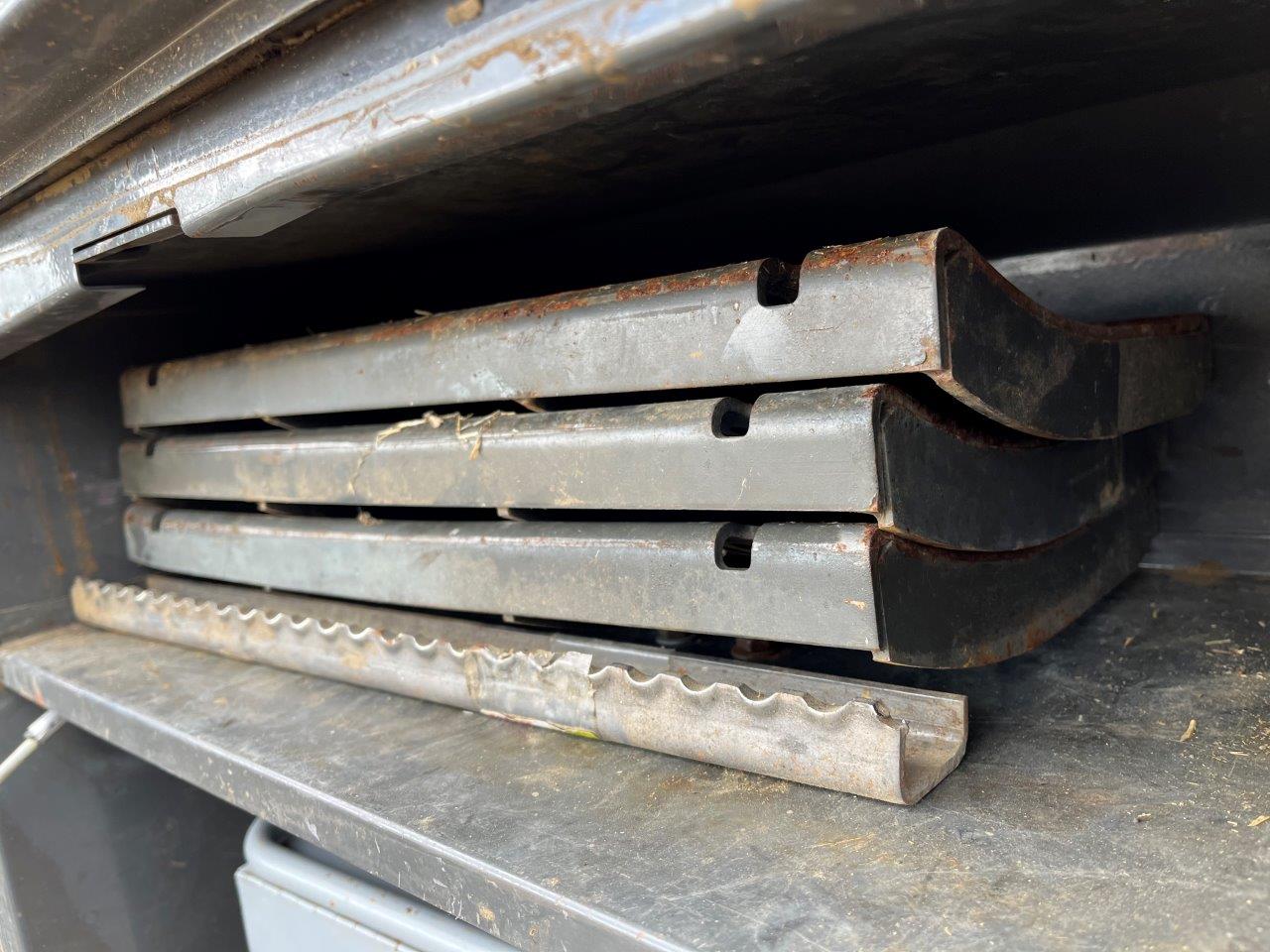 2015 CLAAS 750TT Combine