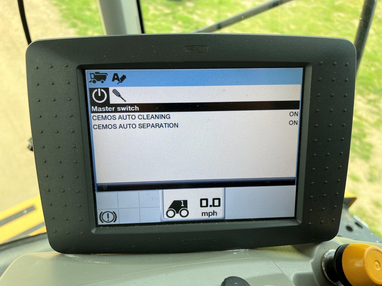 2018 CLAAS 750TT Combine