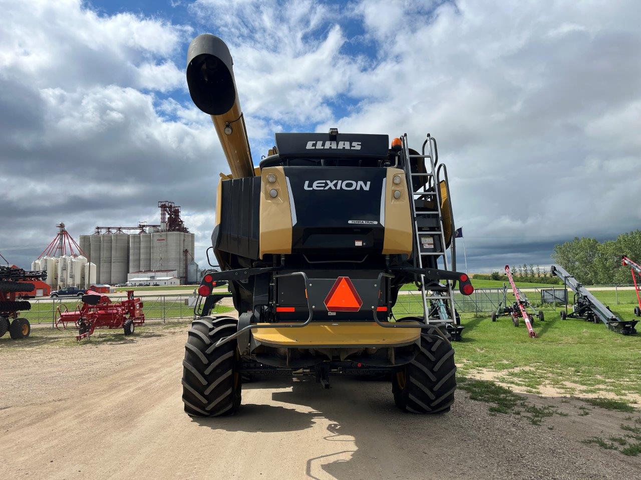 2018 CLAAS 750TT Combine