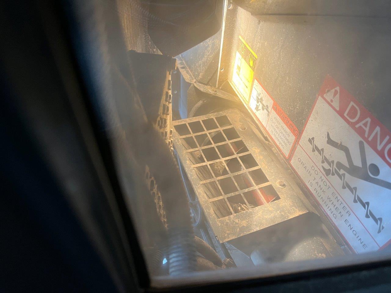 2018 CLAAS 750TT Combine