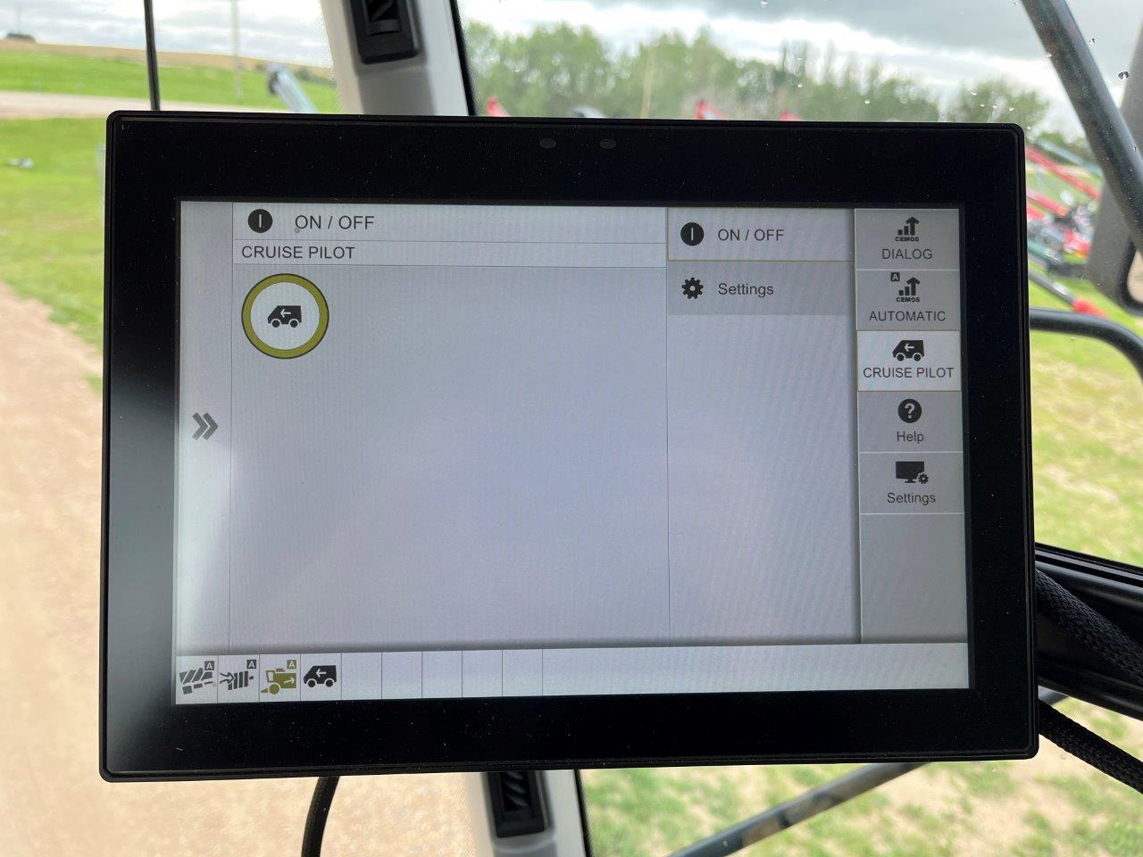 2018 CLAAS 750TT Combine