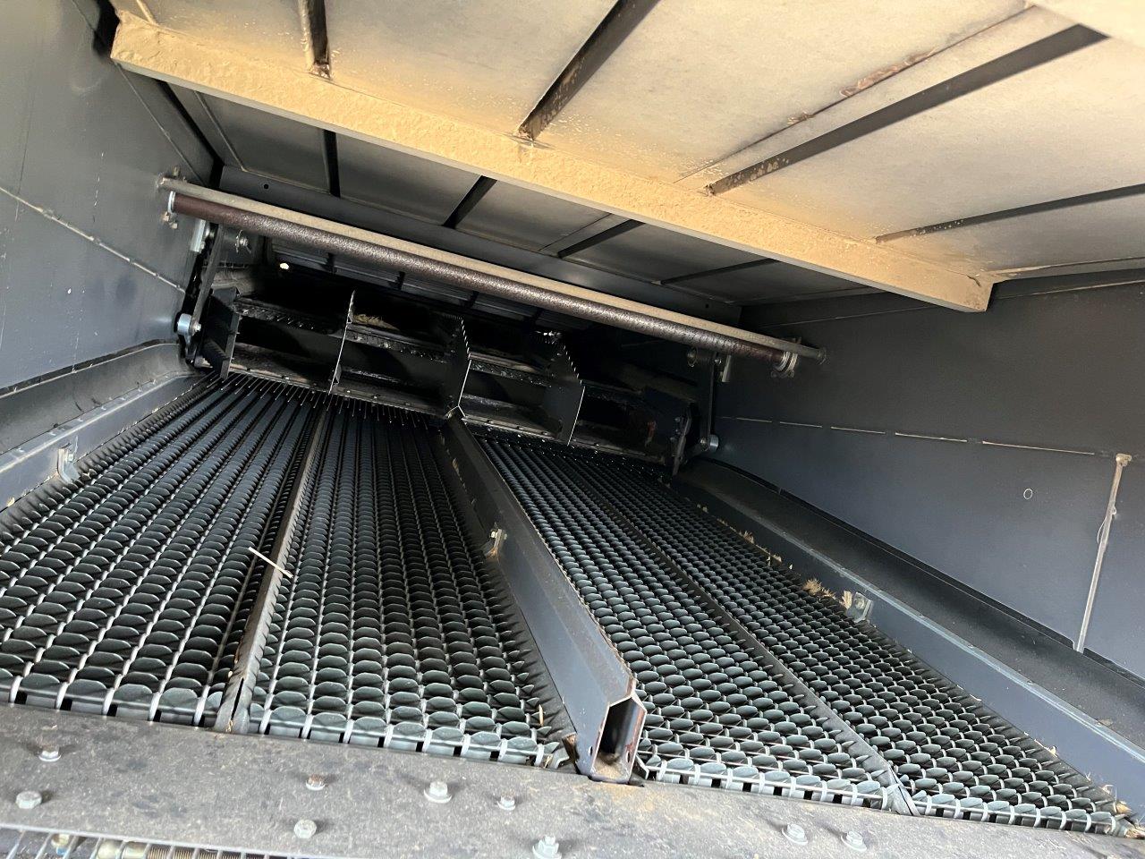 2018 CLAAS 750TT Combine