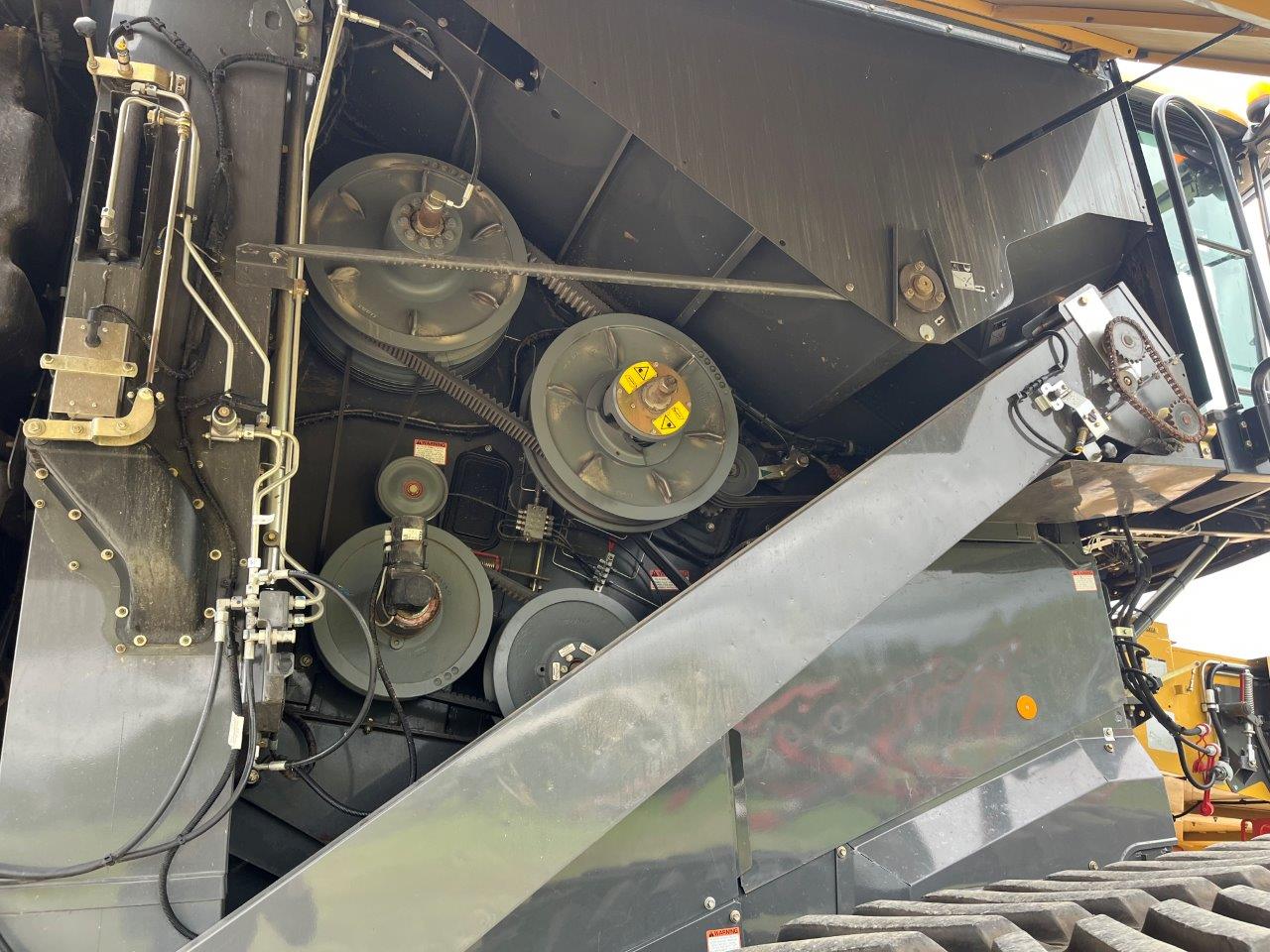 2018 CLAAS 750TT Combine