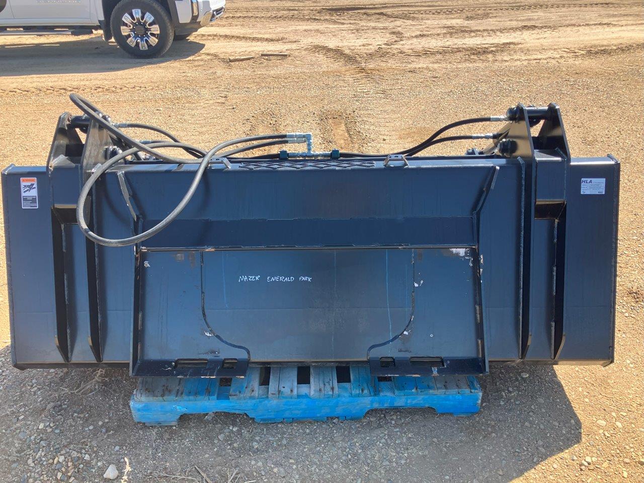 2024 HLA SB84GRS72 S/S Mount Bucket