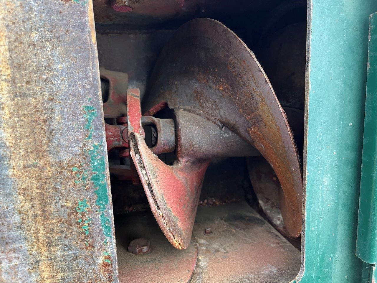 2016 GrainMaxx 7495 Grain Auger