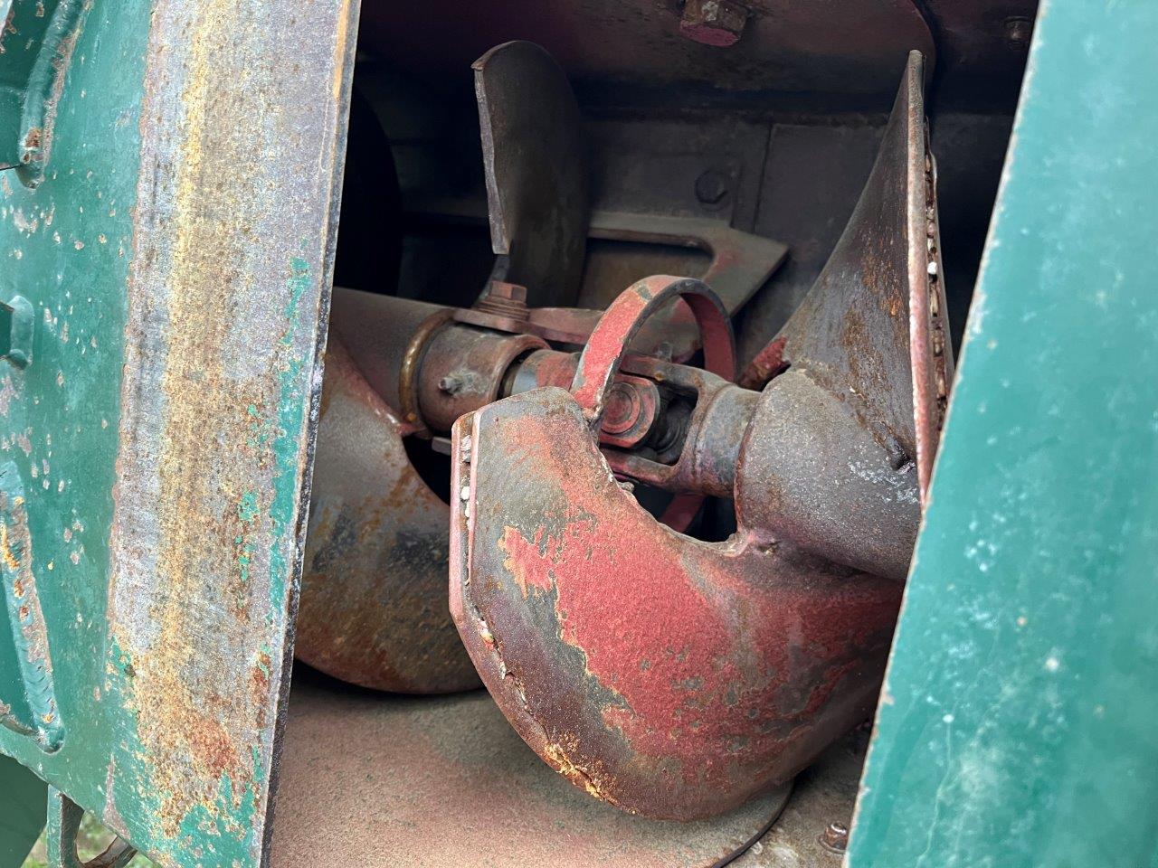 2016 GrainMaxx 7495 Grain Auger