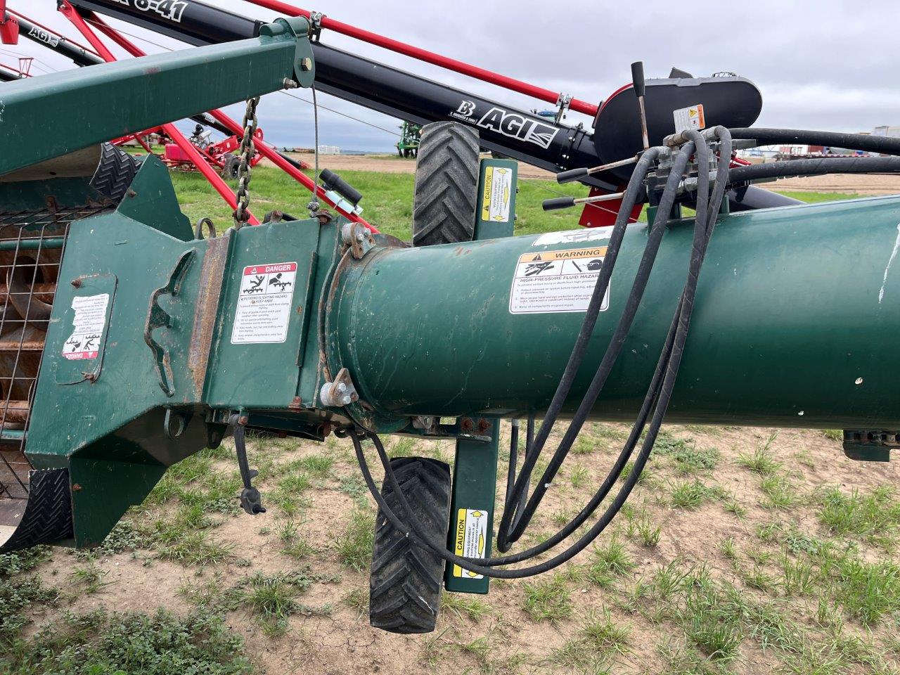 2016 GrainMaxx 7495 Grain Auger