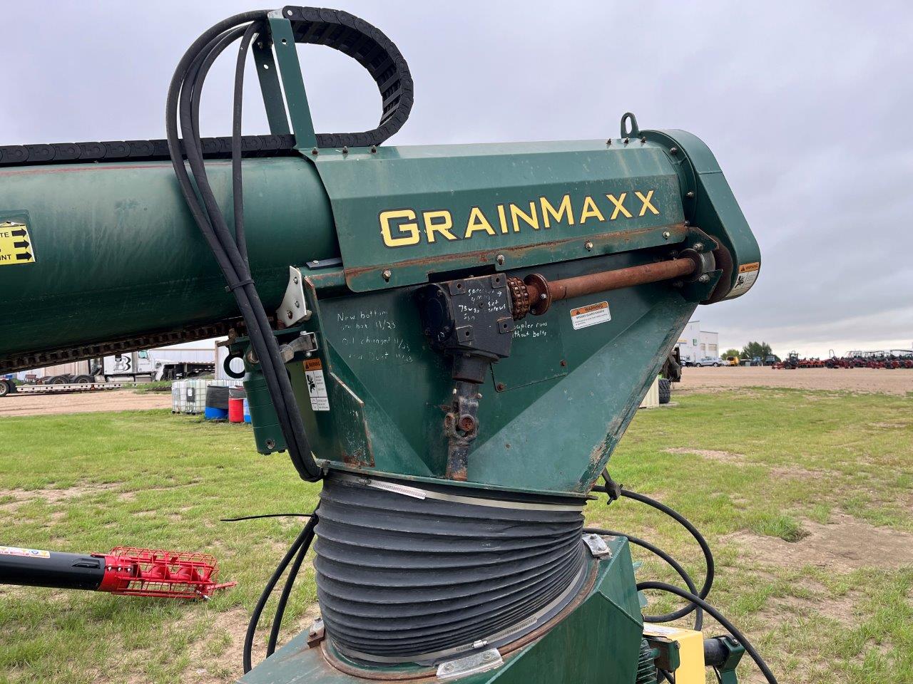 2016 GrainMaxx 7495 Grain Auger
