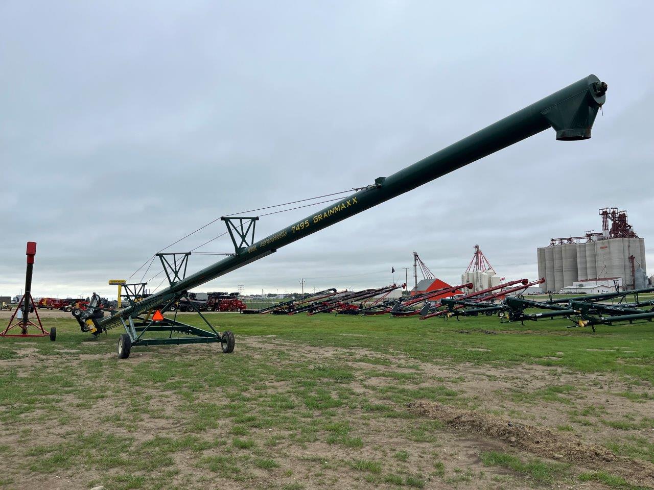 2016 GrainMaxx 7495 Grain Auger