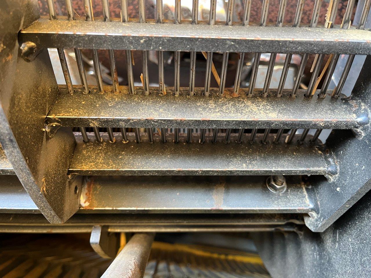 2021 New Holland CR8.90 Combine