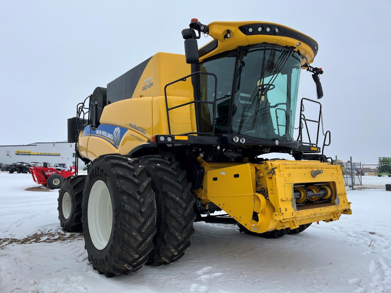 2021 New Holland CR8.90 Combine