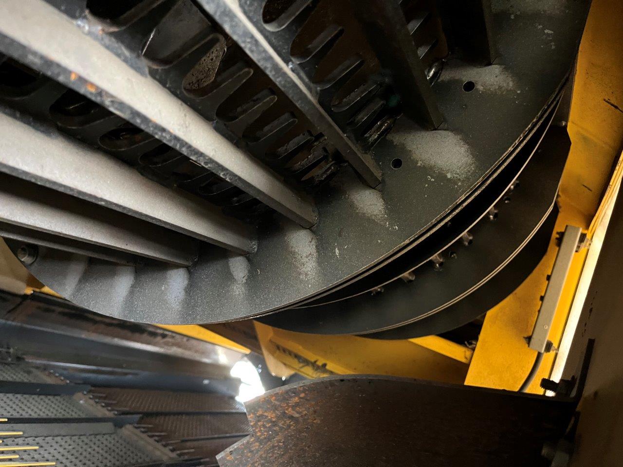 2021 New Holland CR8.90 Combine