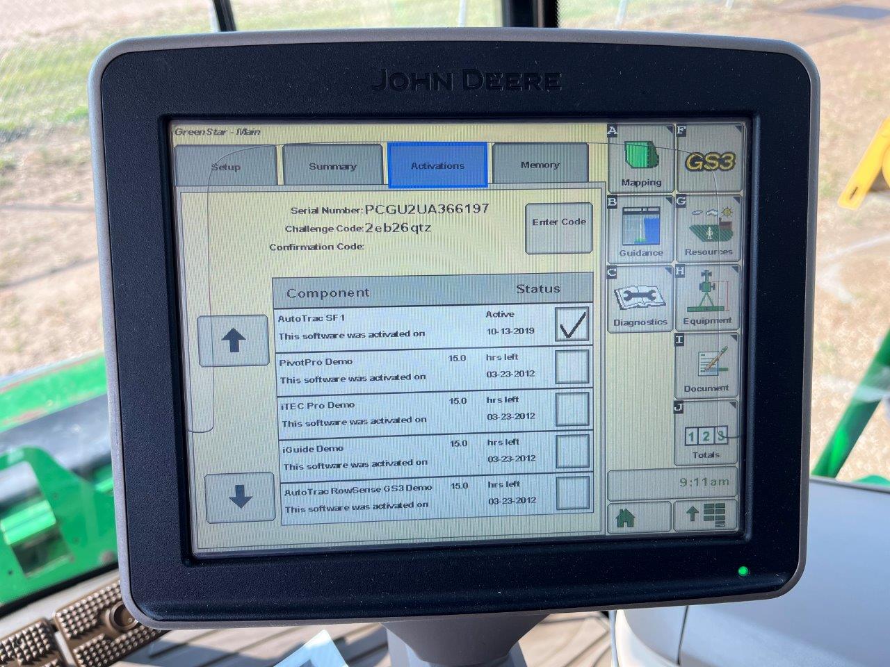 2012 John Deere S680 Combine