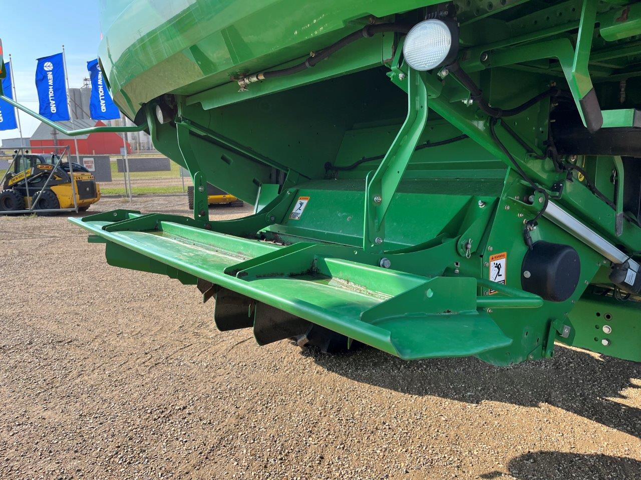 2012 John Deere S680 Combine