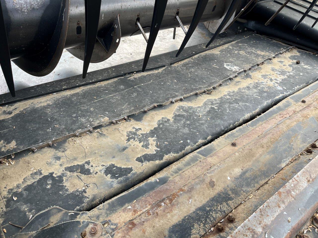 2017 MacDon FD75-40 JD DK Header Draper Flex