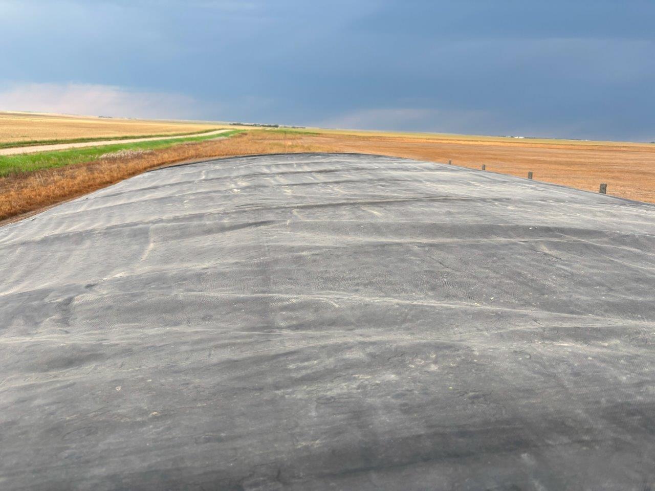 2011 Unverferth 1015 Grain Cart