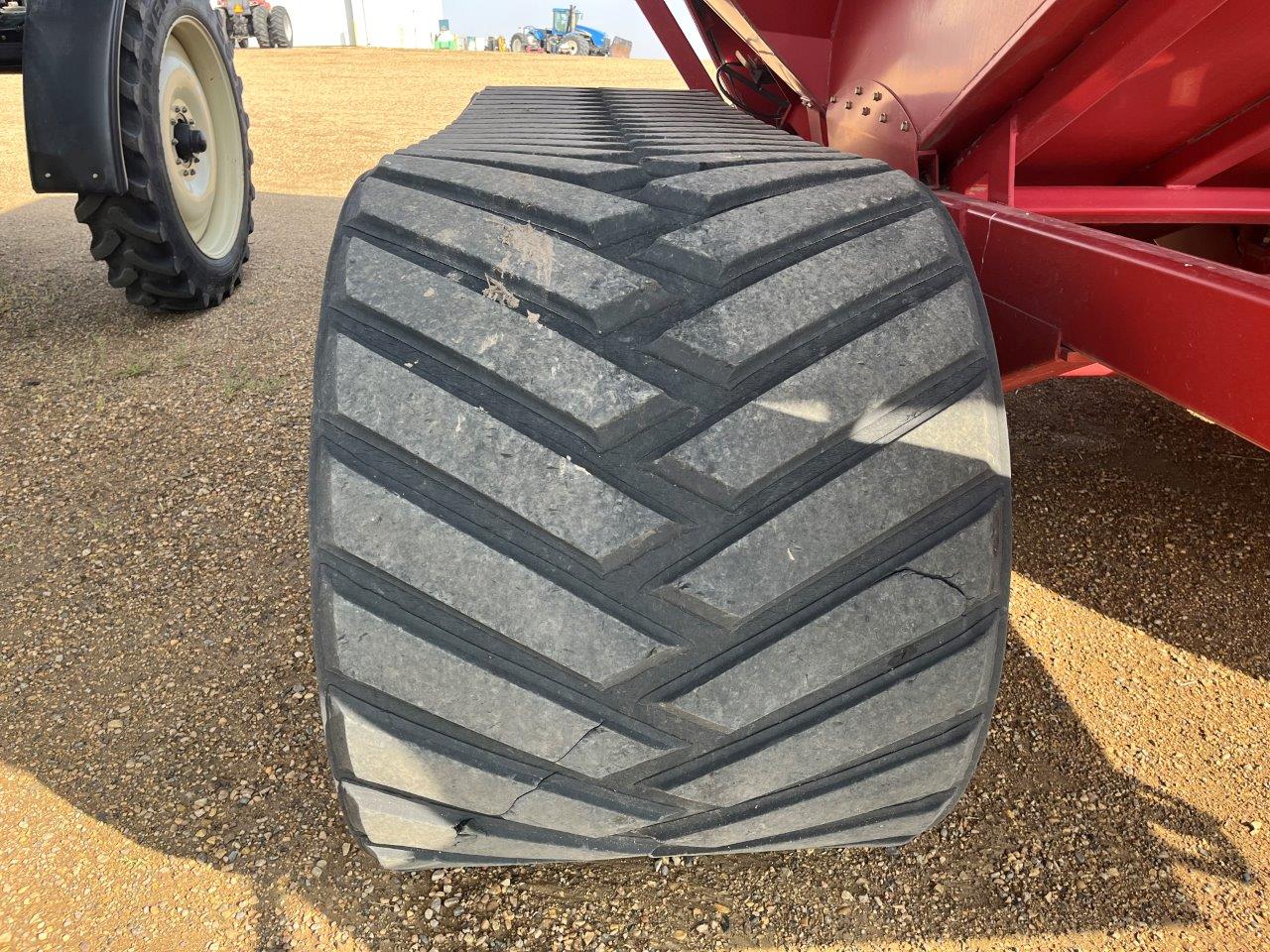 2011 Unverferth 1015 Grain Cart