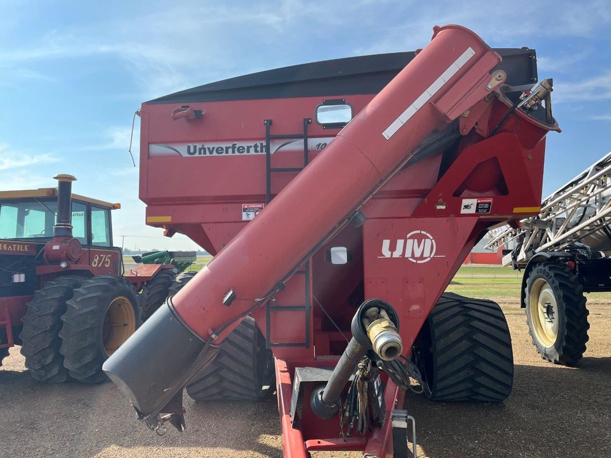 2011 Unverferth 1015 Grain Cart