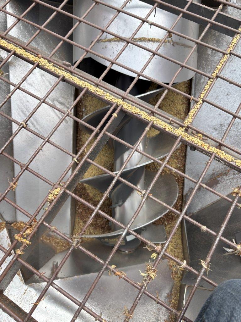 2011 Unverferth 1015 Grain Cart