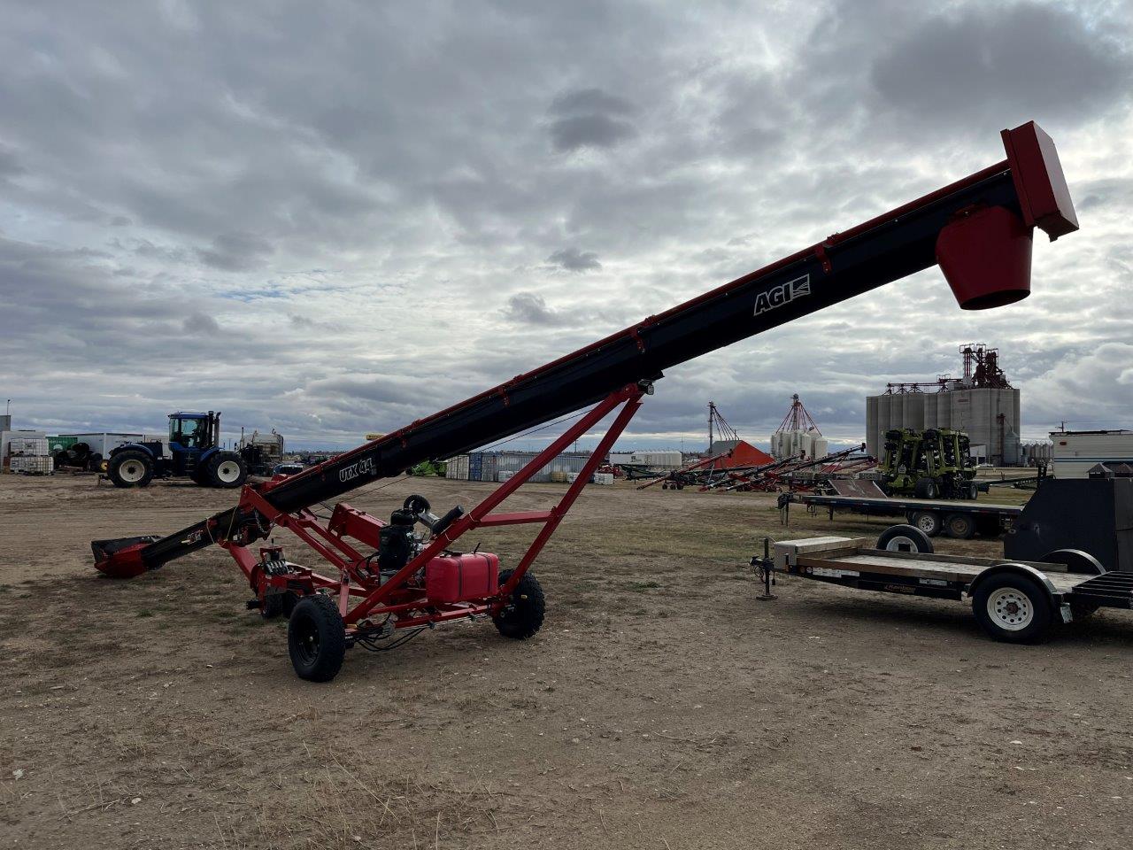 2023 AGI UTX-44 Grain Auger
