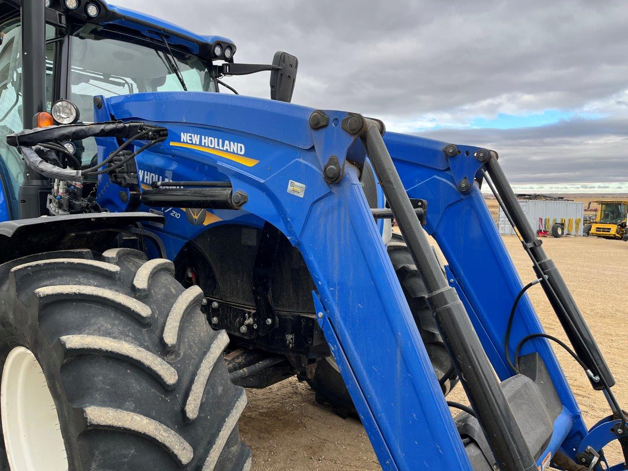 2019 New Holland T7.210 T4B Tractor