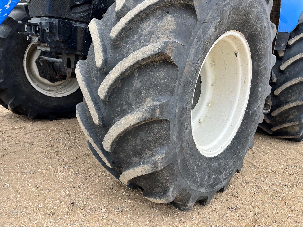 2019 New Holland T7.210 T4B Tractor