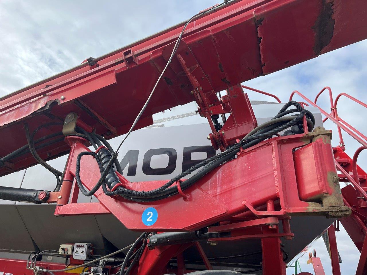 2014 Morris C2 CONTOUR 71' 12" w/ 9535 ICT Air Drill