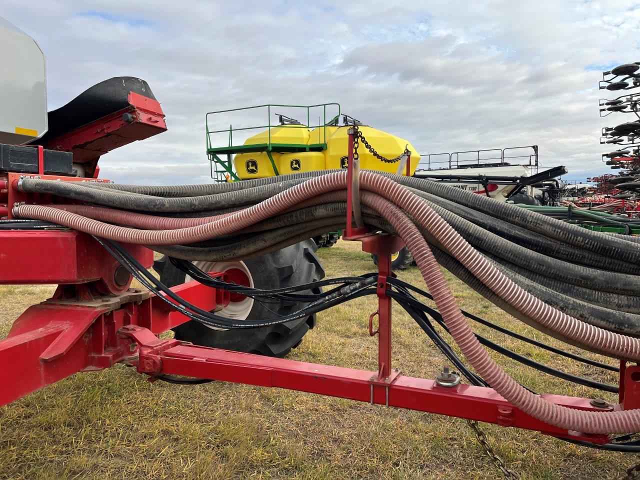 2014 Morris C2 CONTOUR 71' 12" w/ 9535 ICT Air Drill