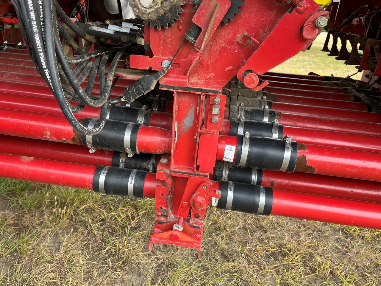 2014 Morris C2 CONTOUR 71' 12" w/ 9535 ICT Air Drill