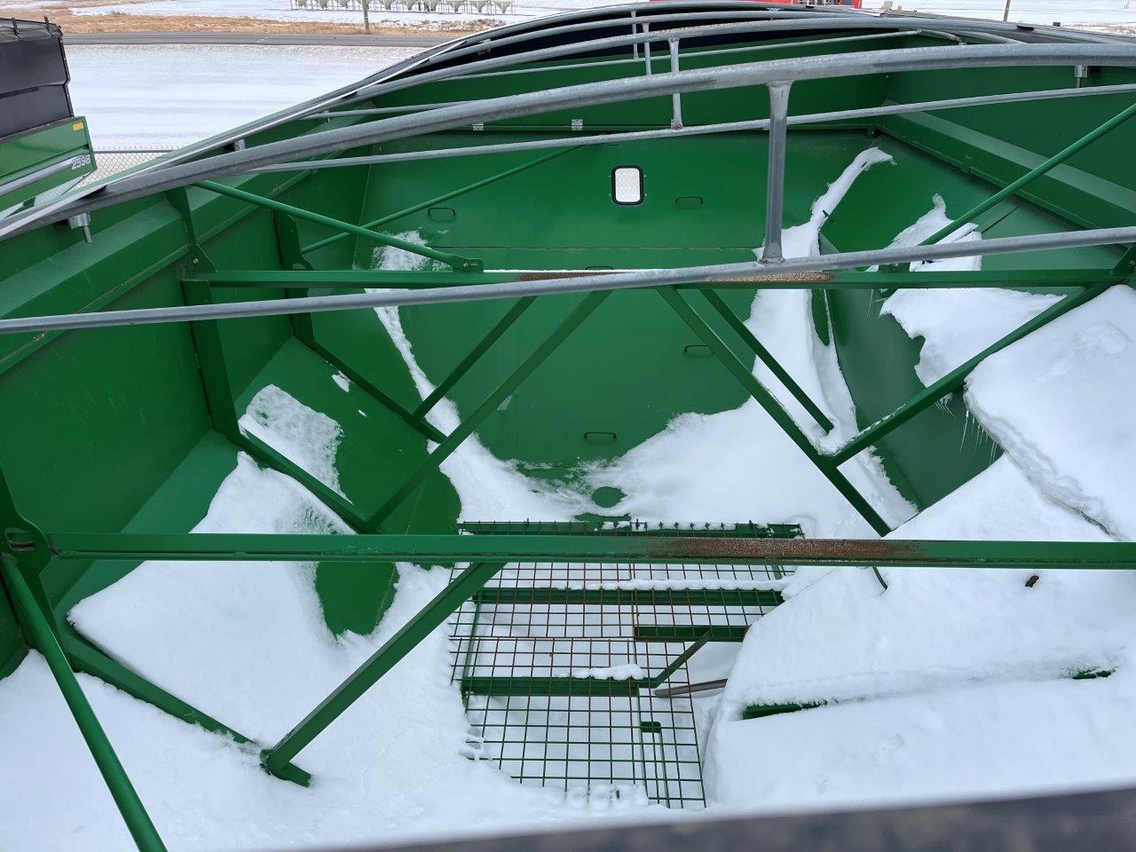 2017 Brandt 1020XR Grain Cart