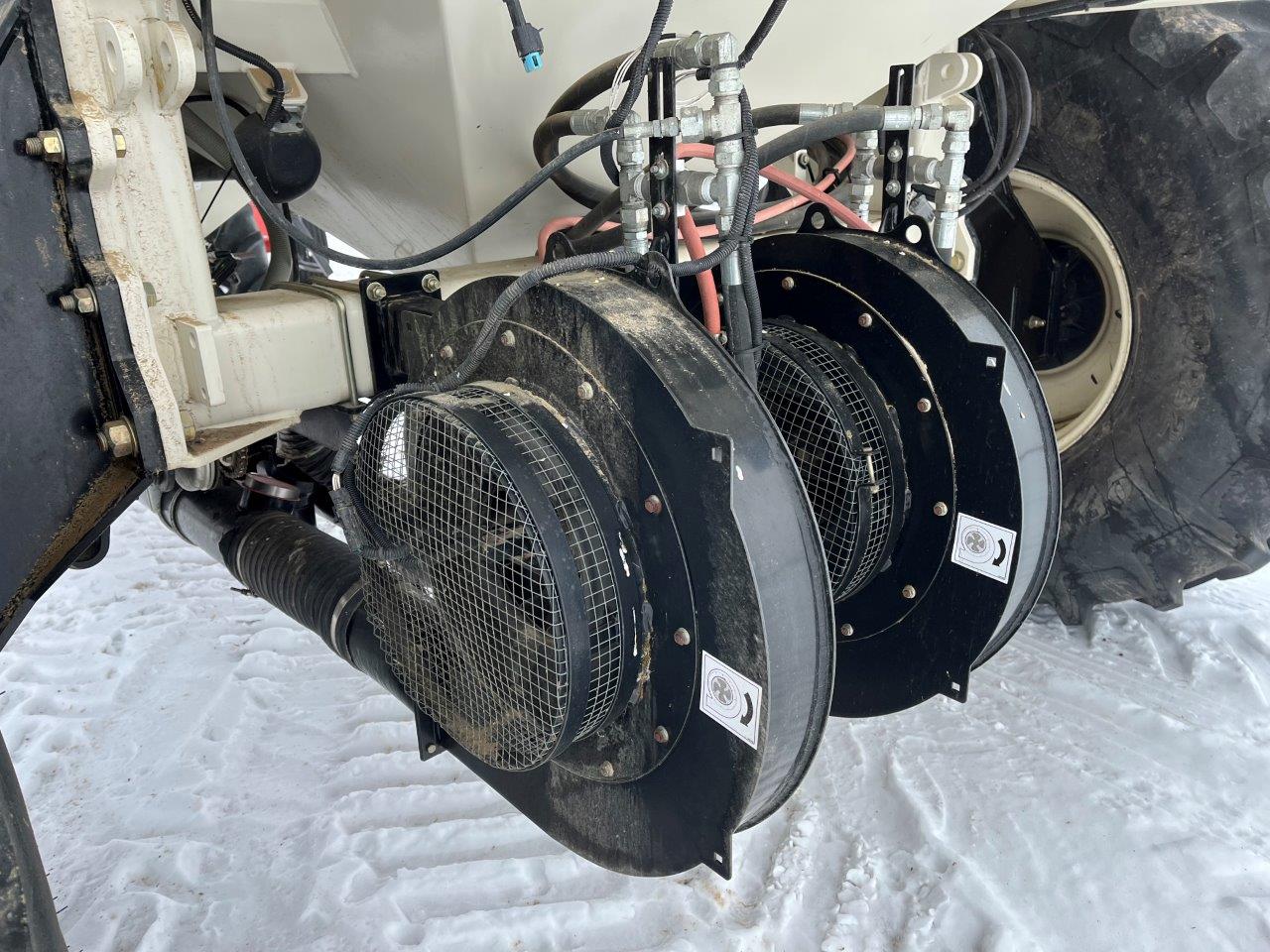 2013 Bourgault 3320QDA 60'10" w/ 6550ST Air Drill