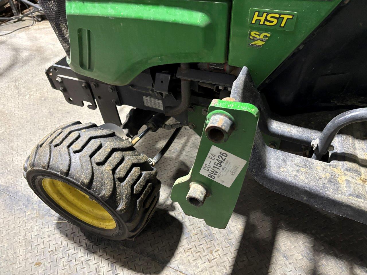 2009 John Deere 2305 Tractor