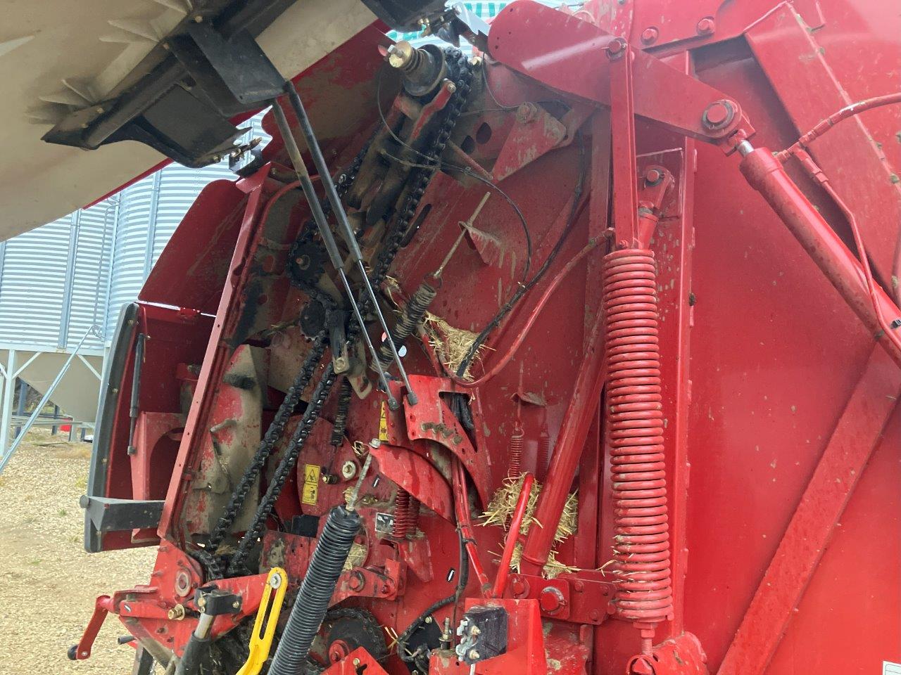 2020 New Holland RB560 SC Plus Baler/Round