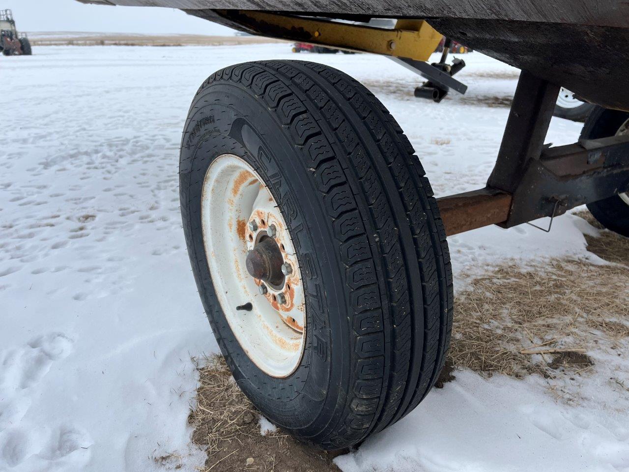 2006 New Holland HB30 Windrower Draper Header