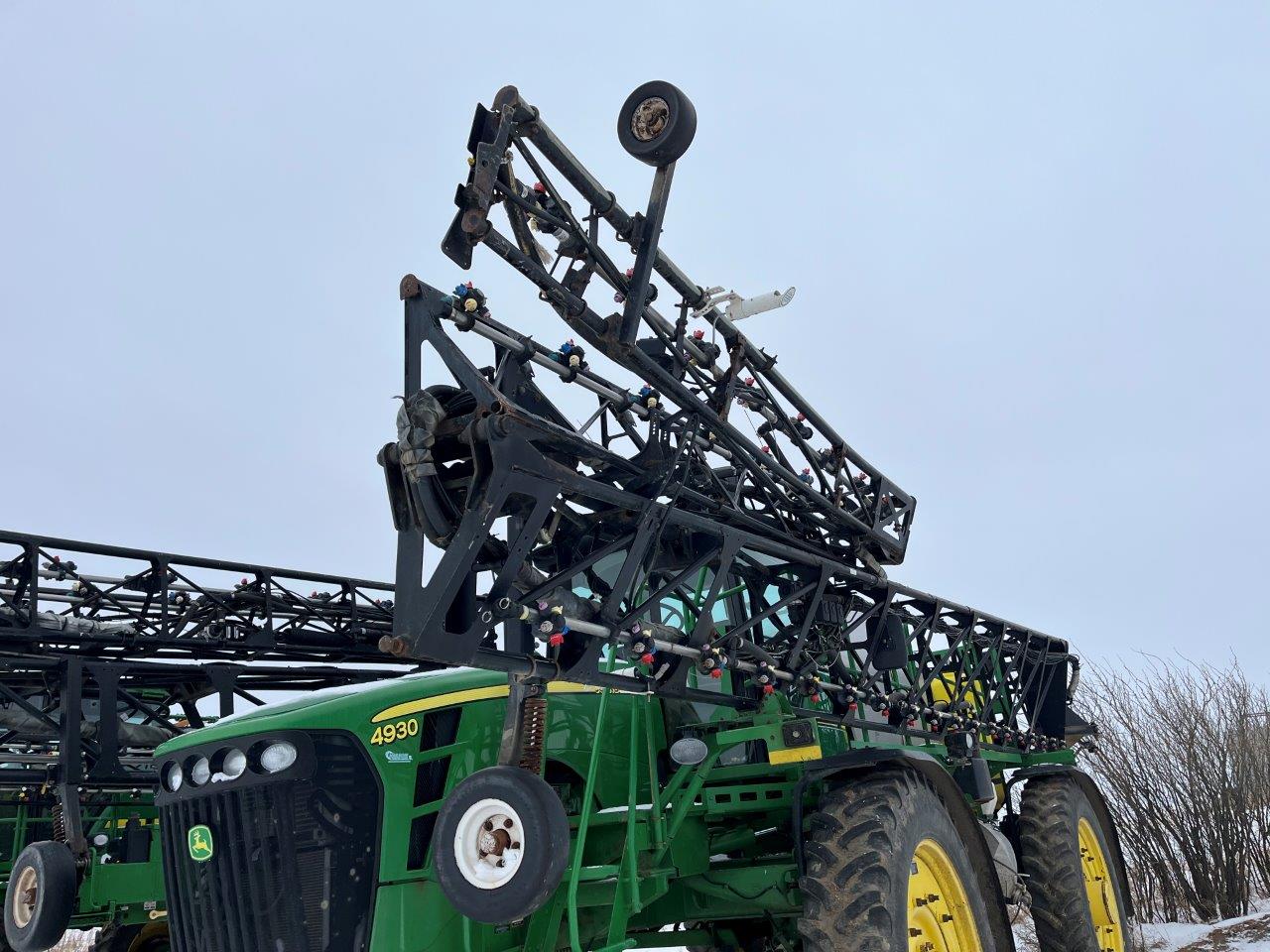 2009 John Deere 4930 Sprayer/High Clearance