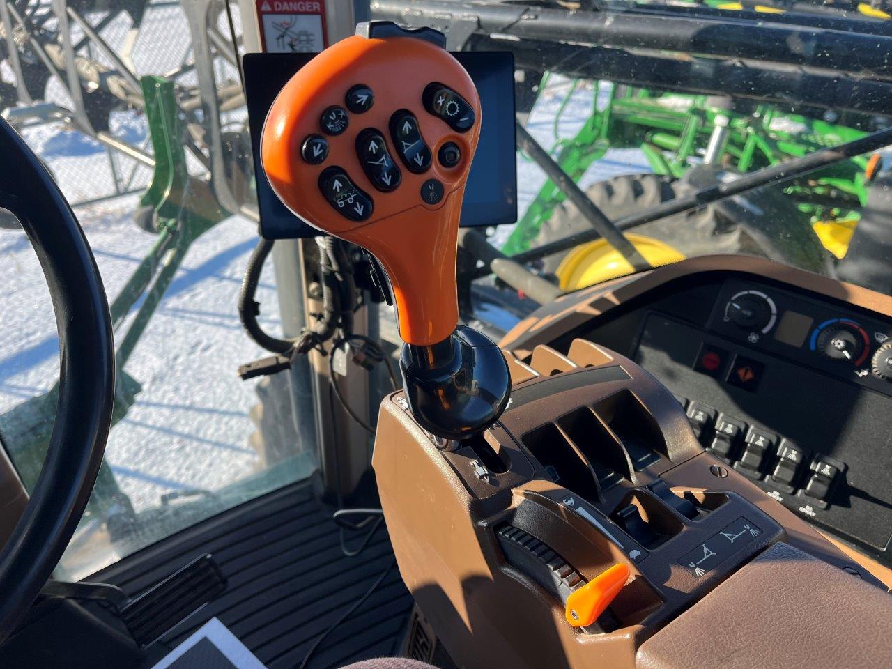 2009 John Deere 4930 Sprayer/High Clearance