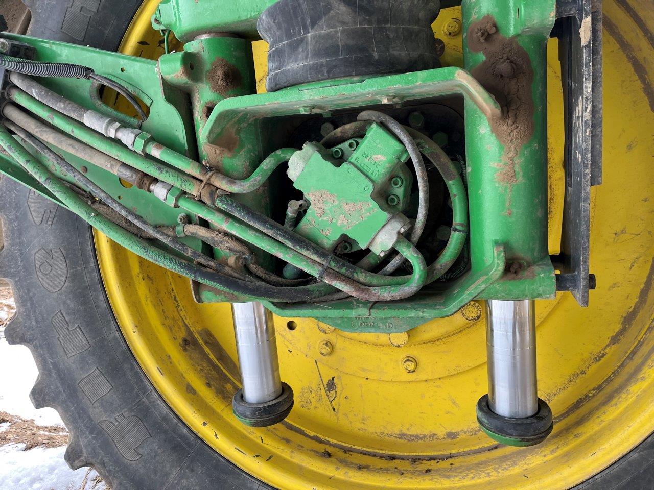 2009 John Deere 4930 Sprayer/High Clearance