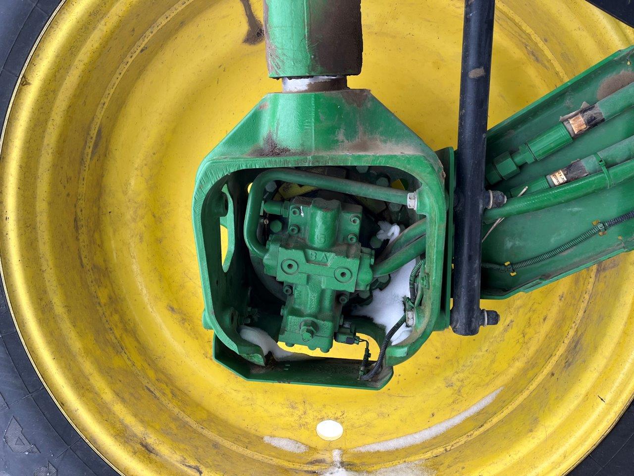 2014 John Deere 4730 Sprayer/High Clearance