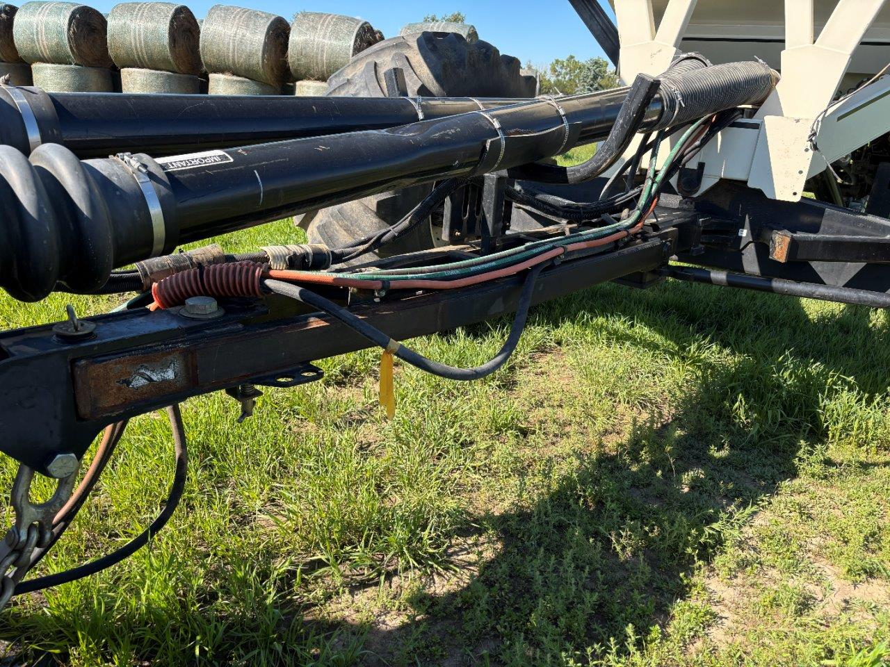 2011 Bourgault 3310PHD 65'12" w/ 2013 6700ST Air Drill