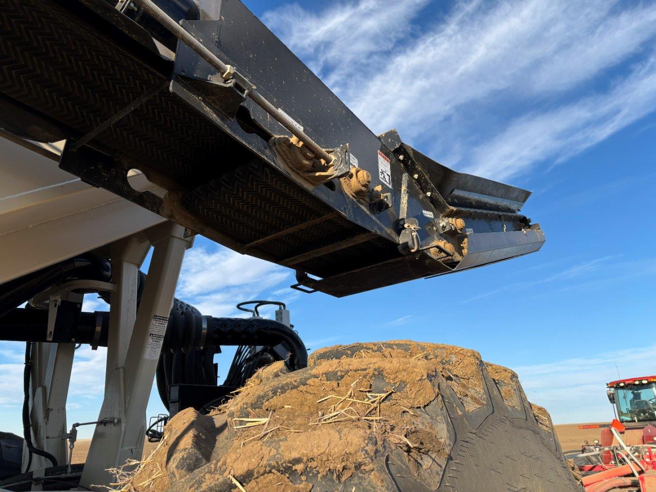 2018 Bourgault 3320XTC 76'12" w/ 7950 Air Drill